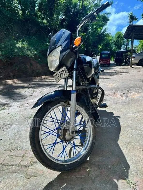 Bajaj CT100 2007