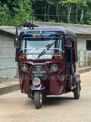 Bajaj RE 2014
