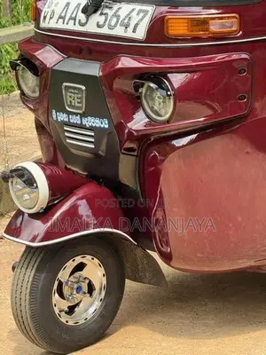 Bajaj RE 2014