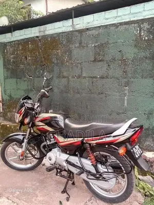 Bajaj CT100 2025