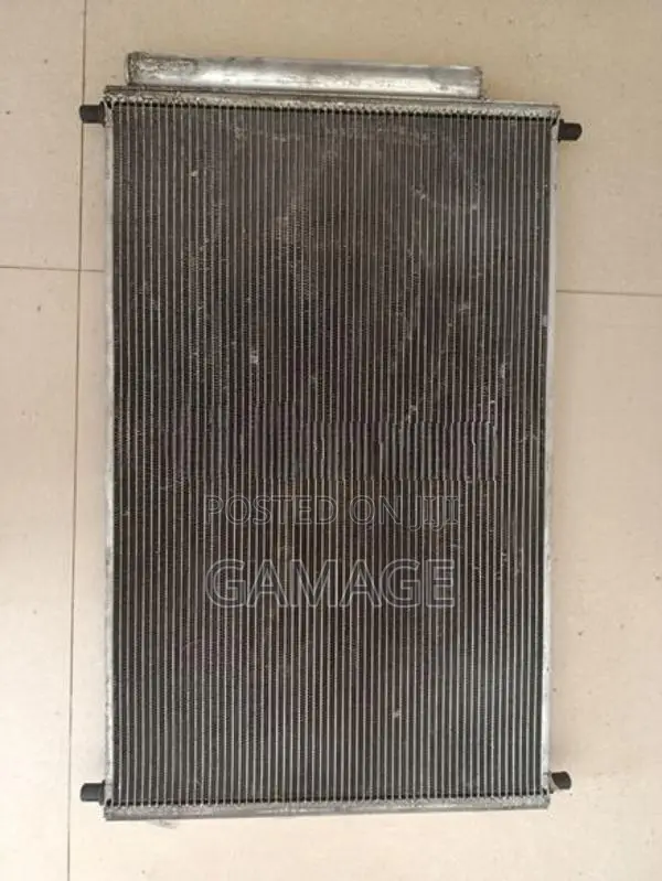 A/C Condenser with cooler Toyota Premio NZT260