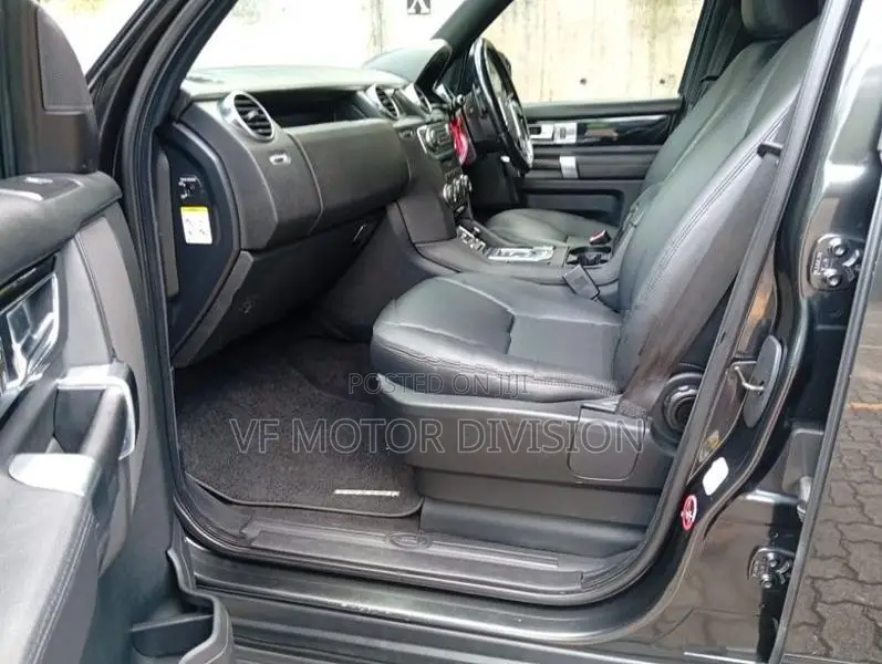 Land Rover Discovery 4 2014
