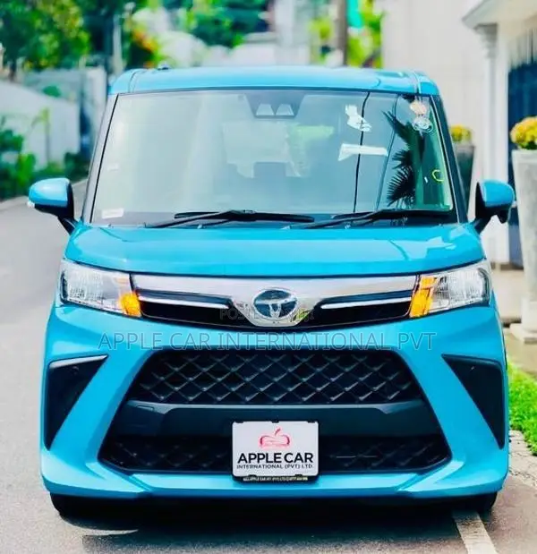 Toyota Roomy G Premium Ltd 2025