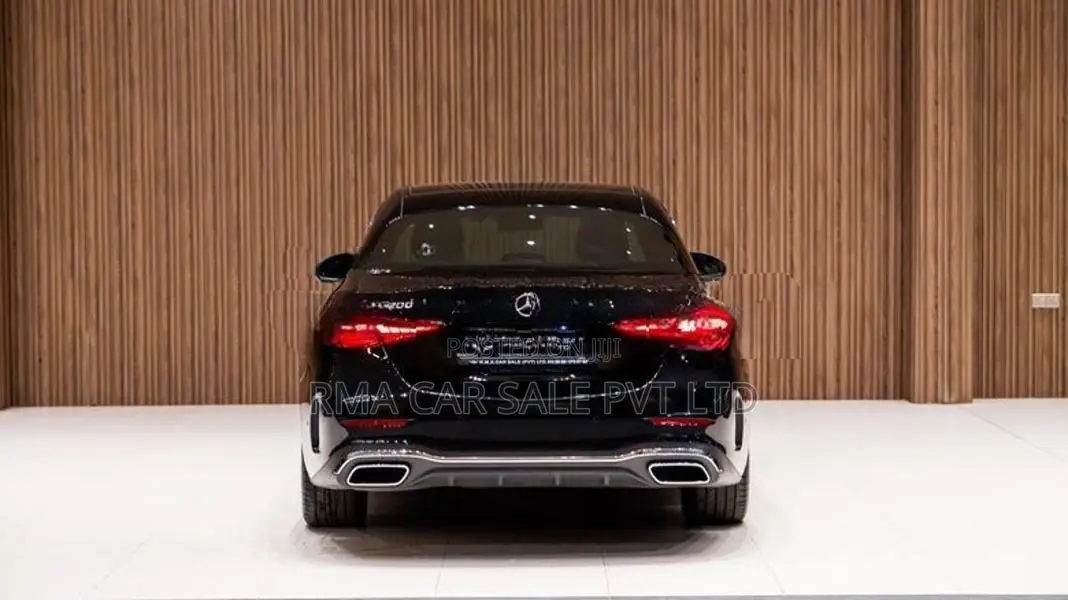 Mercedes Benz C200 AMG Premium Plus 2024