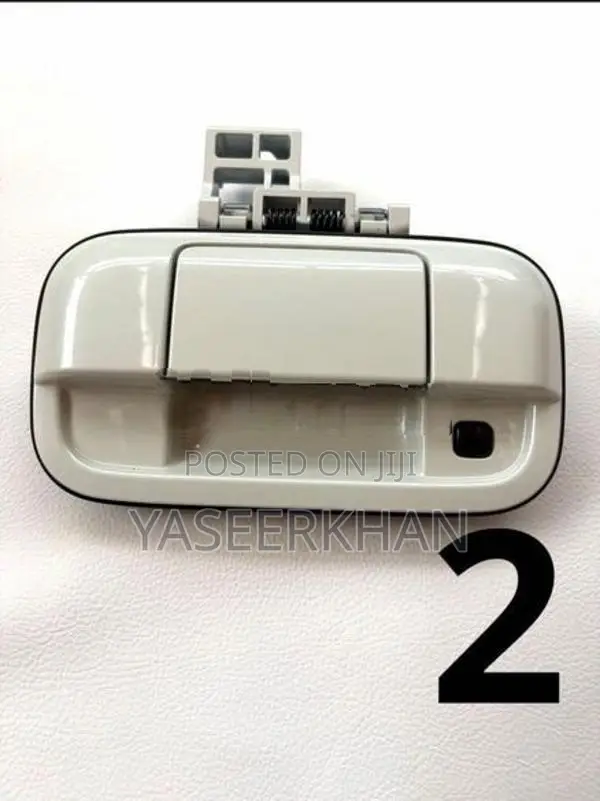 Suzuki Rear Door Handle - White Part Number: 8285A50M2 A