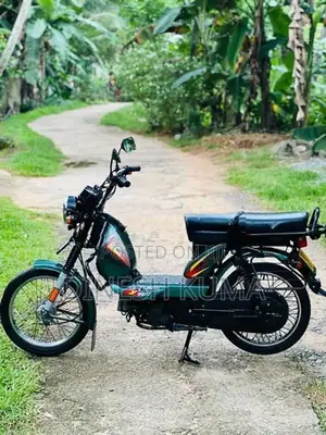 TVS XL 100 2025