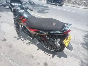 Mahindra Centuro 2017
