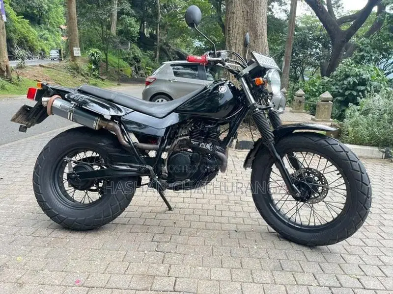 Yamaha TW 2015