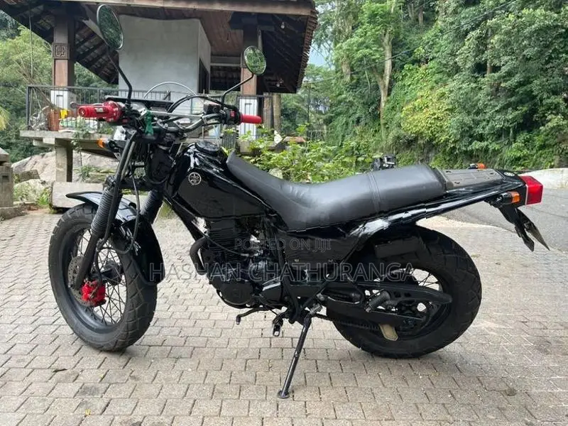 Yamaha TW 2015