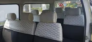 Nissan Caravan 2002