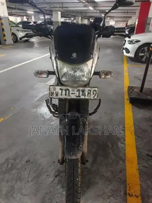 Bajaj Platina 100 2006