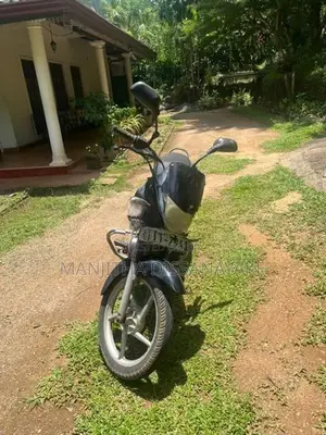 Bajaj Platina 100 2007