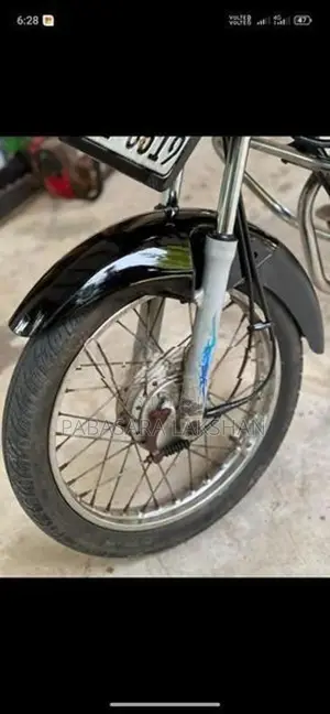 Bajaj CT100 2012