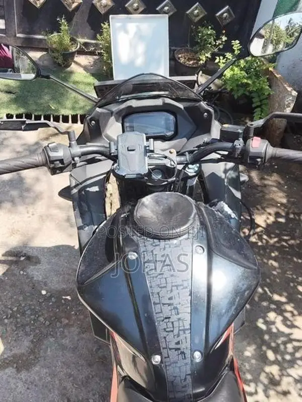 Suzuki Gixxer SF 2018