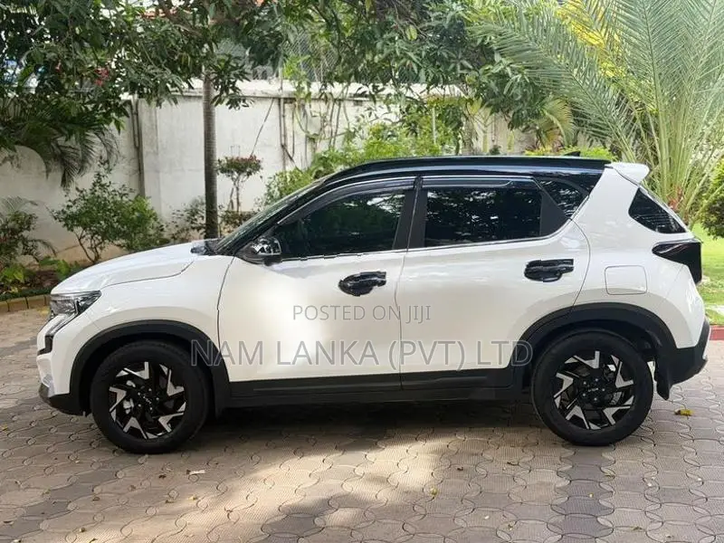 Kia Sonet GTX PLUS 2025