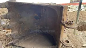 SK200 Excavator Bucket