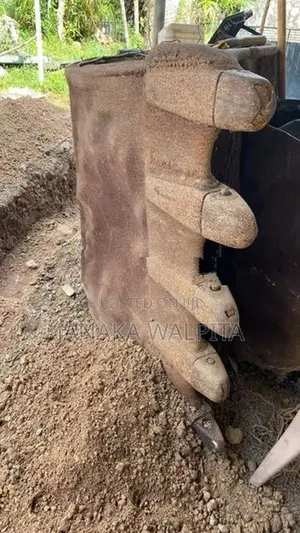 SK200 Excavator Bucket