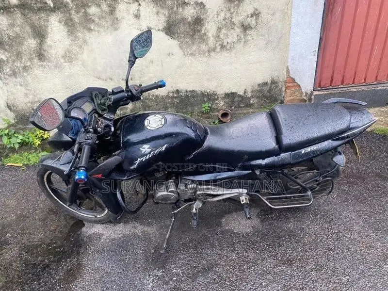 Bajaj Pulsar 135 2015
