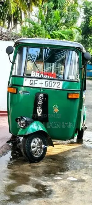 Bajaj RE 2008