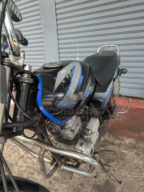 Bajaj CT100 2008