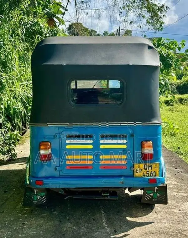 Bajaj RE 2007