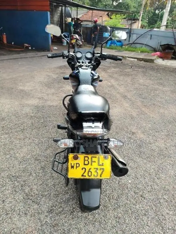 Bajaj Discover 125 2017