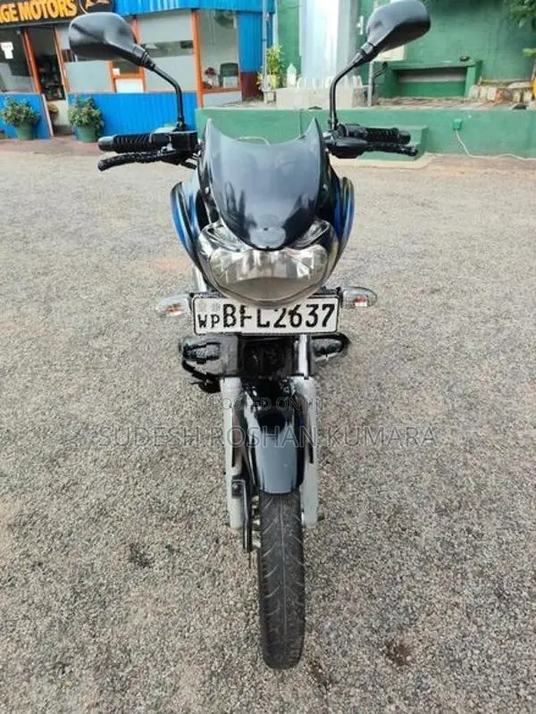 Bajaj Discover 125 2017