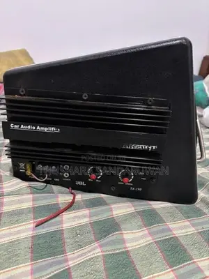 Car Gelong Subwoofer