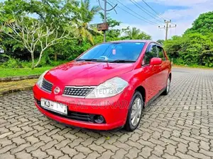 Nissan Tiida Latio 2008