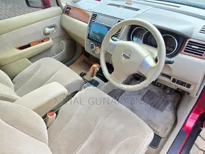 Nissan Tiida Latio 2008