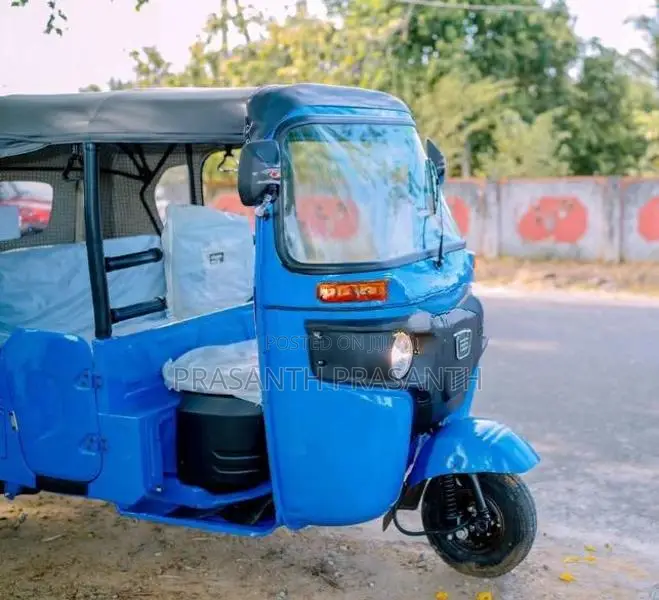 Bajaj RE 2026