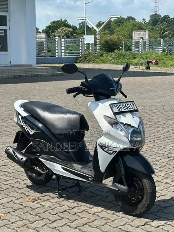 Honda Dio 2017