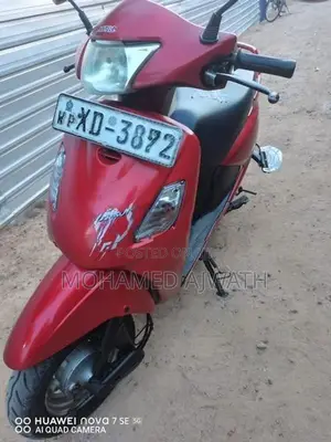 Hero Pleasure Red Edition 2011