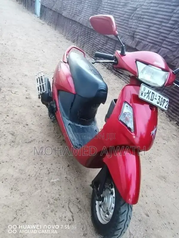 Hero Pleasure Red Edition 2011