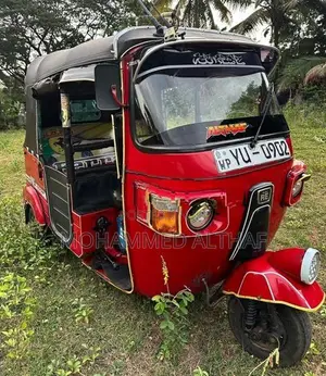Bajaj RE 2012