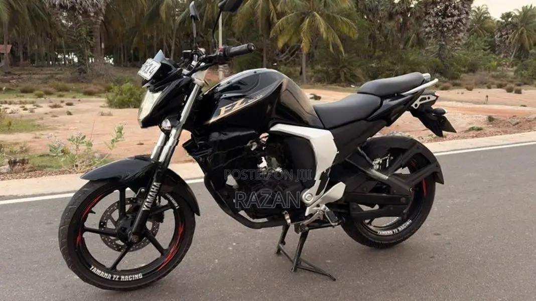 Yamaha FZs V2 2016