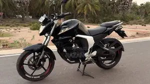 Yamaha FZs V2 2016
