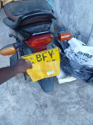 Bajaj Platina 100 ES 2015