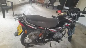 Bajaj CT100 2019
