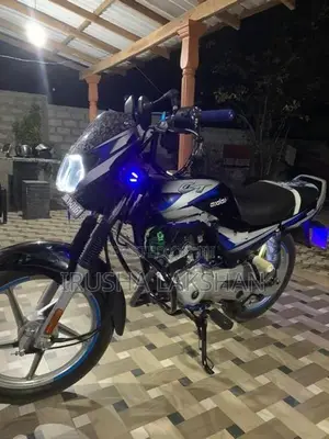 Bajaj CT100 2026