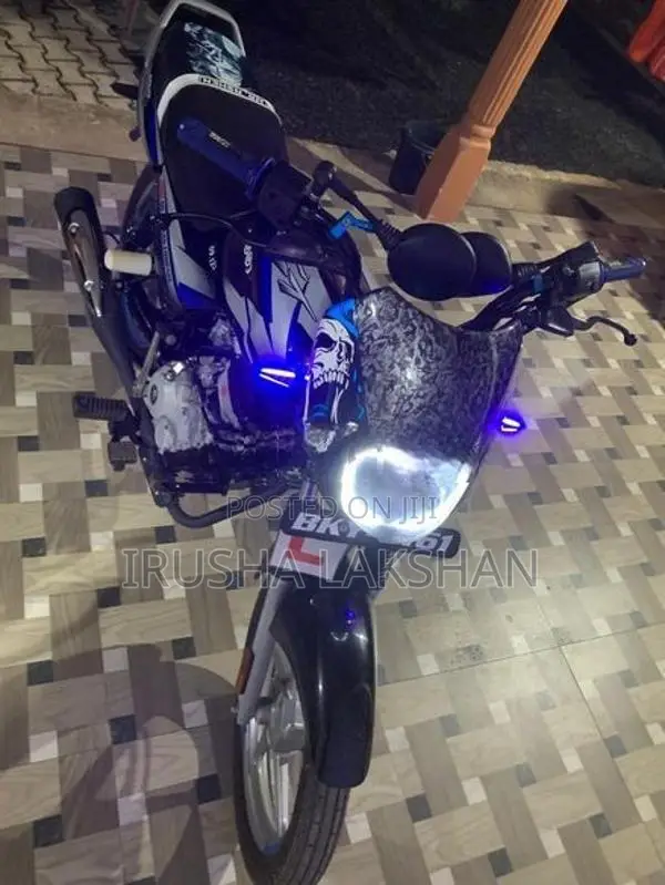 Bajaj CT100 2026
