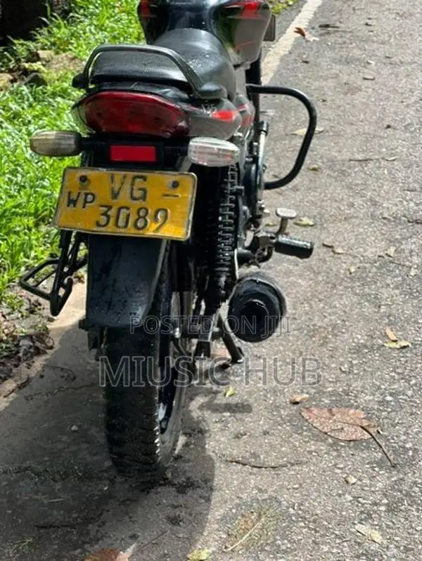 Bajaj Discover 2009