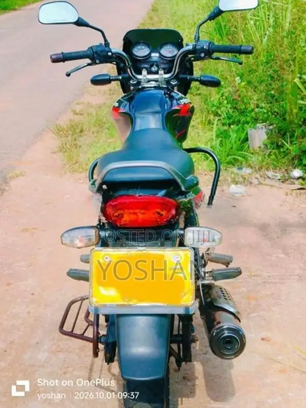 Bajaj Discover 2010