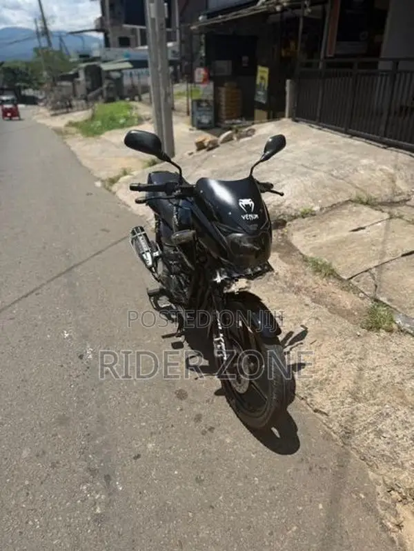 Bajaj Pulsar 150 2013
