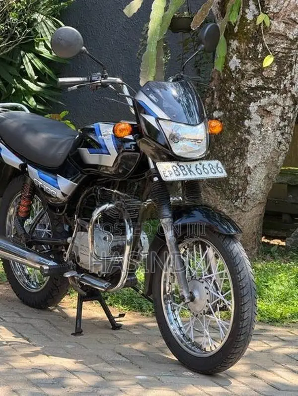 Bajaj CT100 2014