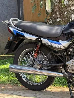 Bajaj CT100 2014