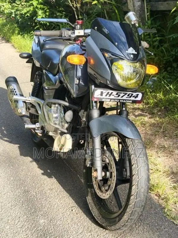 Bajaj Pulsar 180 2012
