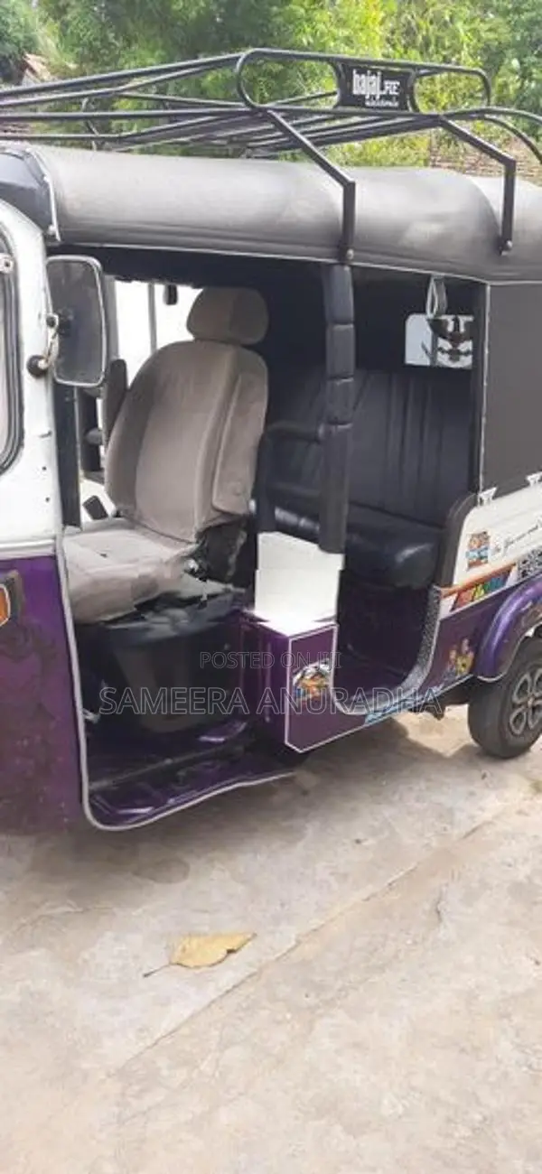 Bajaj RE 2storke 1998
