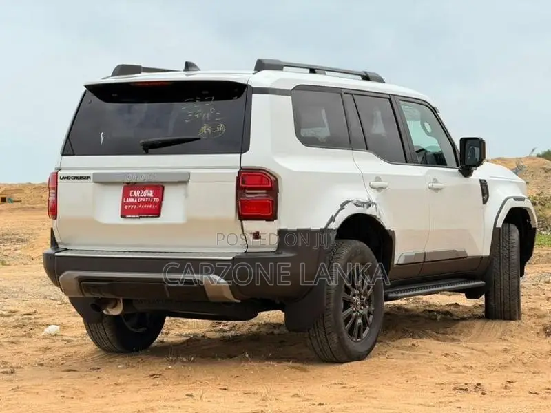 Toyota Land Cruiser Prado 250 VX 2026