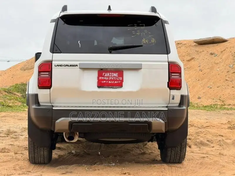 Toyota Land Cruiser Prado 250 VX 2026